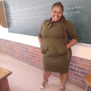 Thulisile Khanyisile - English tutor - Phuthaditjhaba