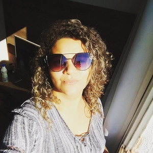 Ana Carolina - Prof de português para estrangeiros - Gastão Vidigal