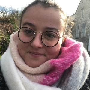 Coline - Prof de français - Avon