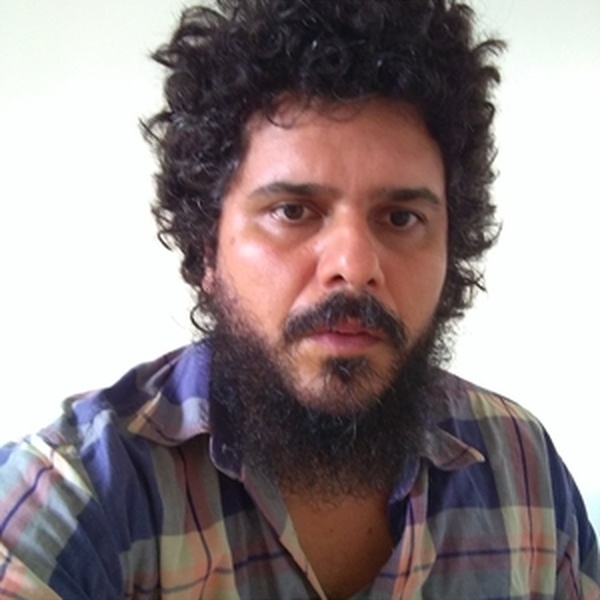 João - Professor de viola - 