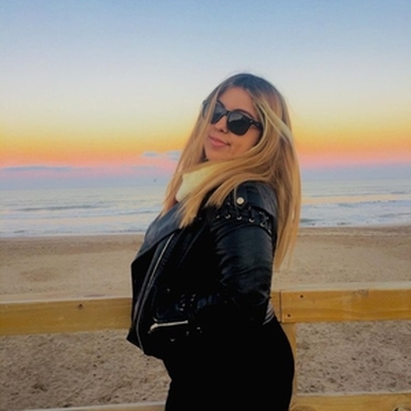 Oriana - Profesor matemática - Pinamar