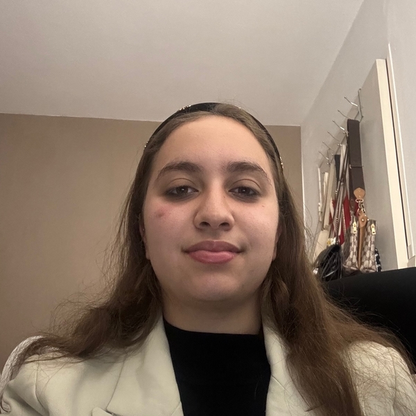 Khadija - Prof d'espagnol - Perpignan