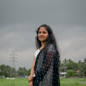 Chandana Prasobh - Physics tutor - 