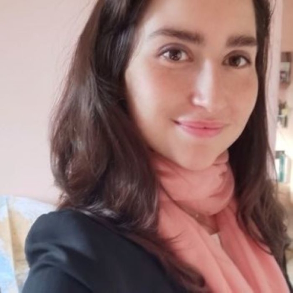 Doriane - Prof d'aide à la rédaction de cv - lettre de motivation - Marseille 8e