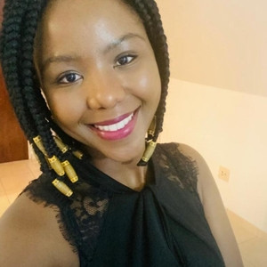 Siphokuhle - English tutor - Westonaria