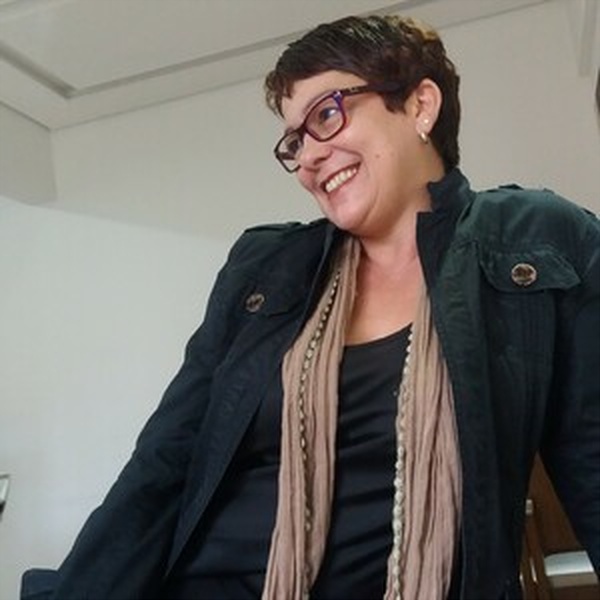 Maria - Prof de explicações - Cajamar