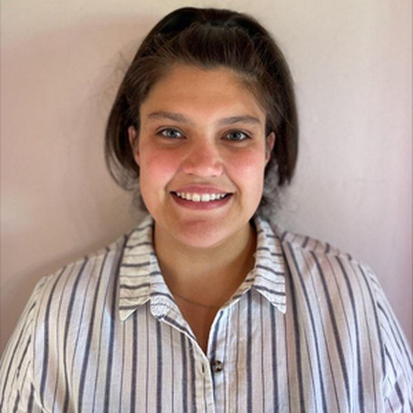 Micaela - English tutor - Bathurst