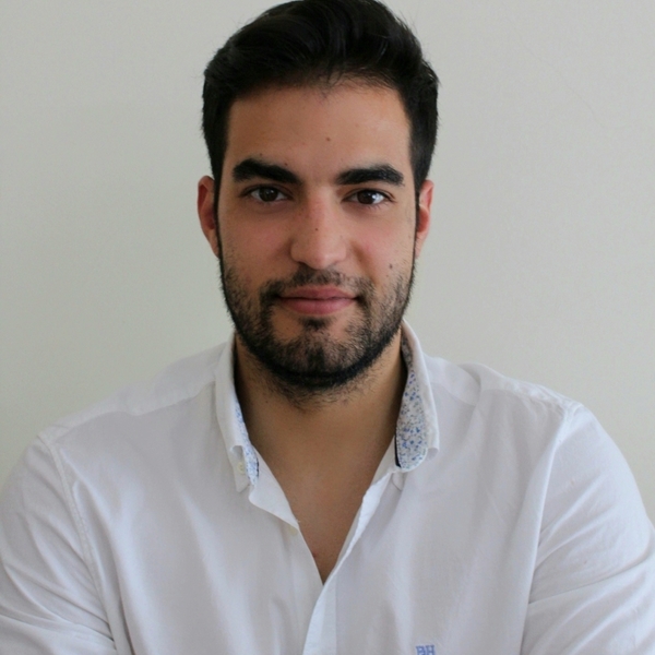 Ismael - Prof de finanças - Santa Maria da Feira