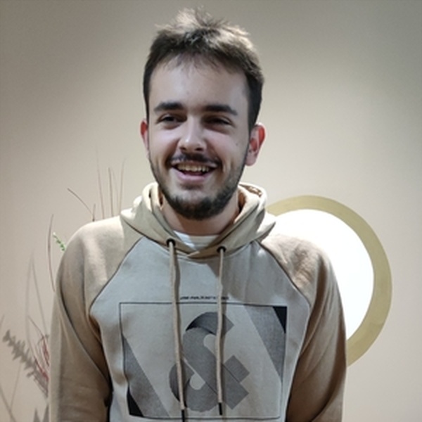 Alex - Profe de inglés - Langreo