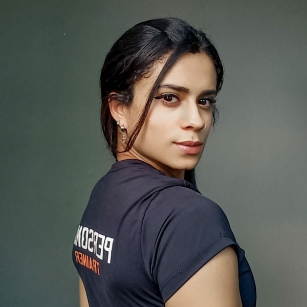 Debora - personal trainer - Belo Horizonte