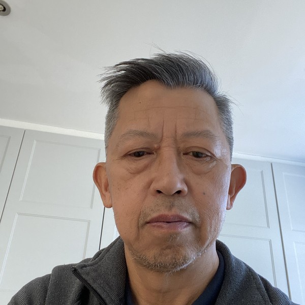 Lan - Maths tutor - Guildford