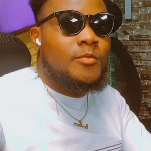 Anthony - English tutor - Lekki