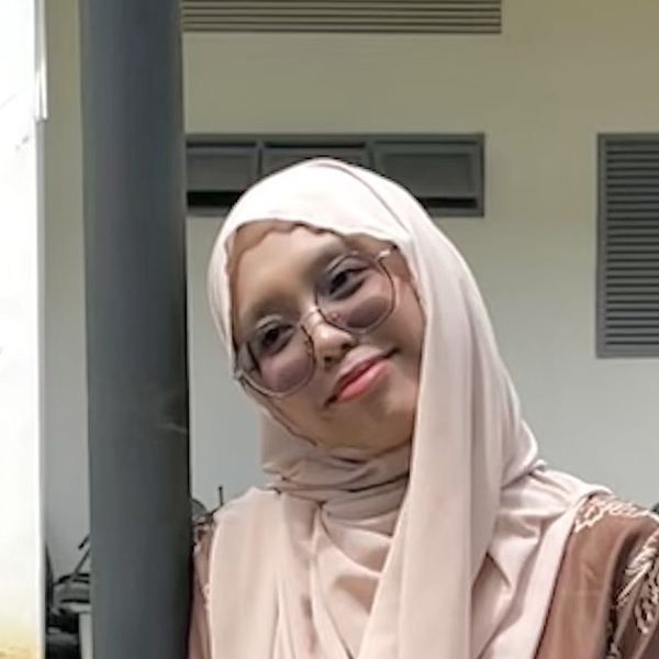Irdeena - English tutor - Beaufort