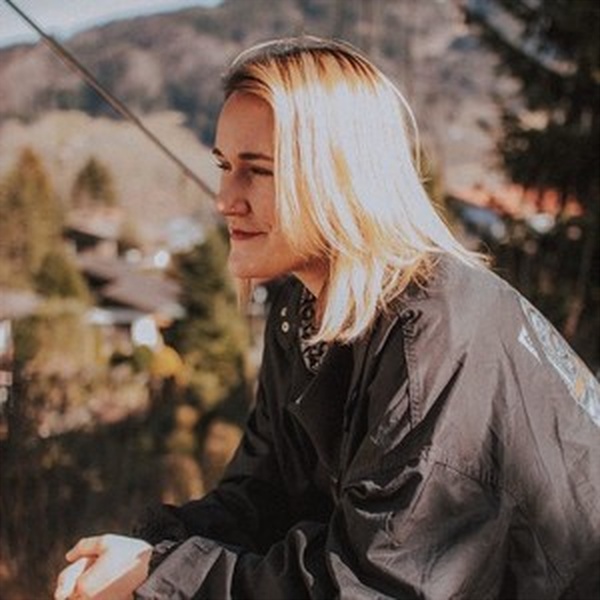Franziska - Lehrkraft für Geschichte - Würzburg