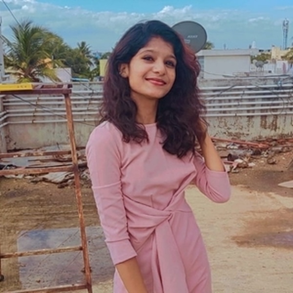 Priya - English tutor - Chennai