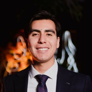 Luis - profesor de biología celular - Durango