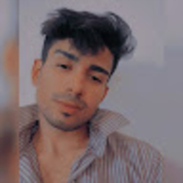Ahmet - Türkçe öğretmeni - Düzce