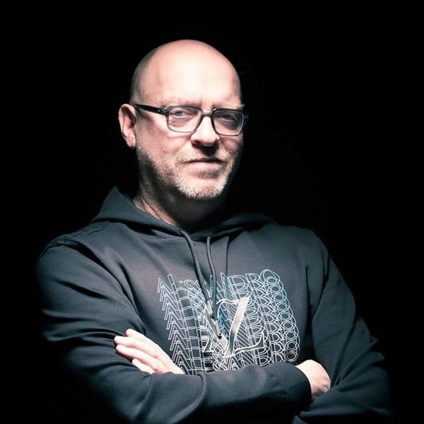 Gontran - Prof de montage vidéo - Écaussinnes