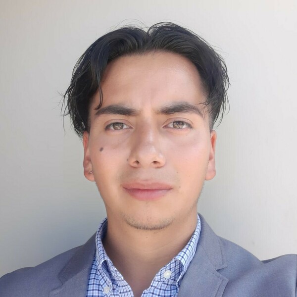 Marco - Profesor de programación - Puebla