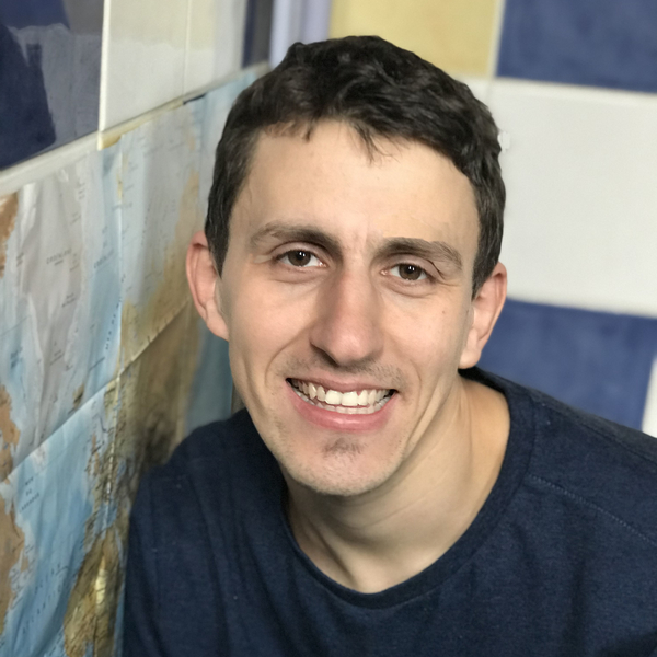Julien - Prof d'histoire - Lyon 4e