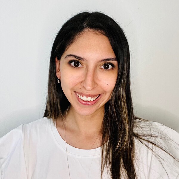 Valentina - Profesor de otras ciencias - Concepción