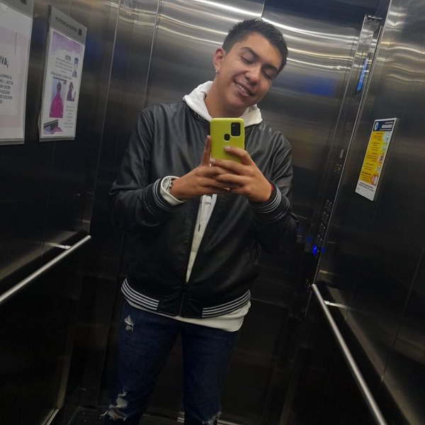 KEVIN DAVID - profesor de matemáticas - Bogotá