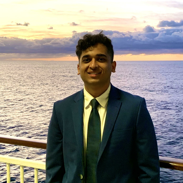 Aryan - Maths tutor - Dearing