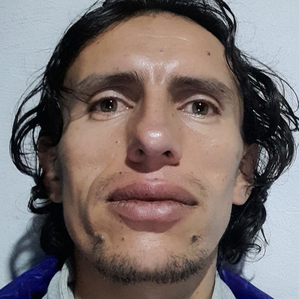 Giovanny Alejandro - Profe de yoga - Bogotá