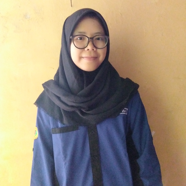 Azizah - Guru mengaji - Mataram