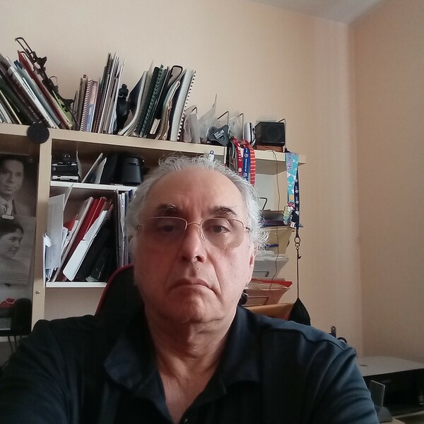 Daniel - Prof information technology -