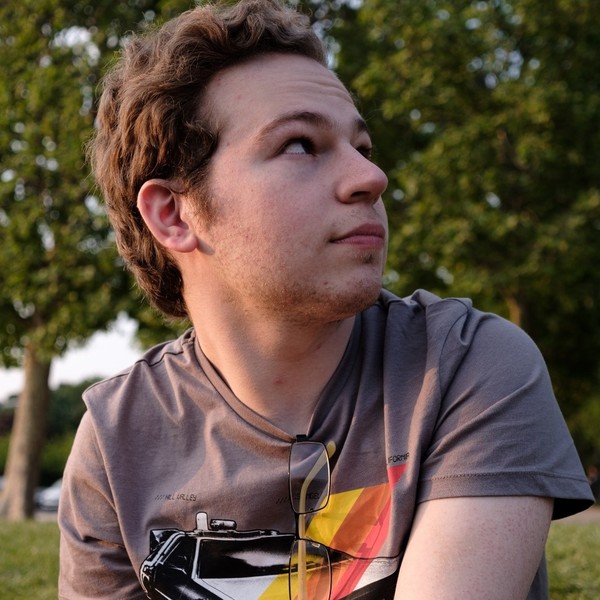 Adam - Prof de maths - Paris