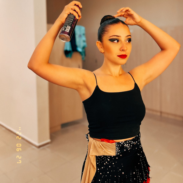Buse - Artistik jimnastik öğretmeni - 