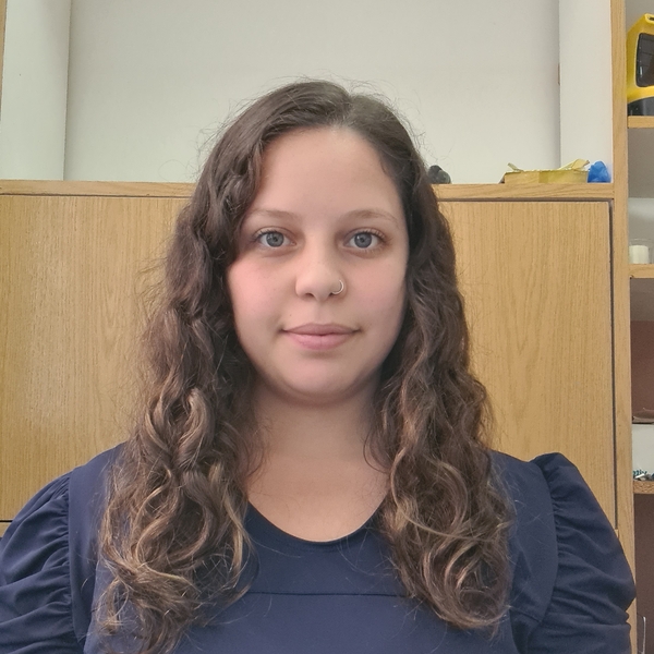 Alejandra Belen - profesor de enfermería - Temuco