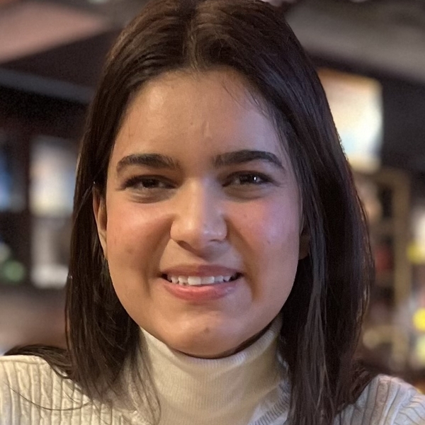 Niharika - Maths tutor - London