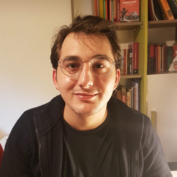 Umut - Türkçe öğretmeni - 