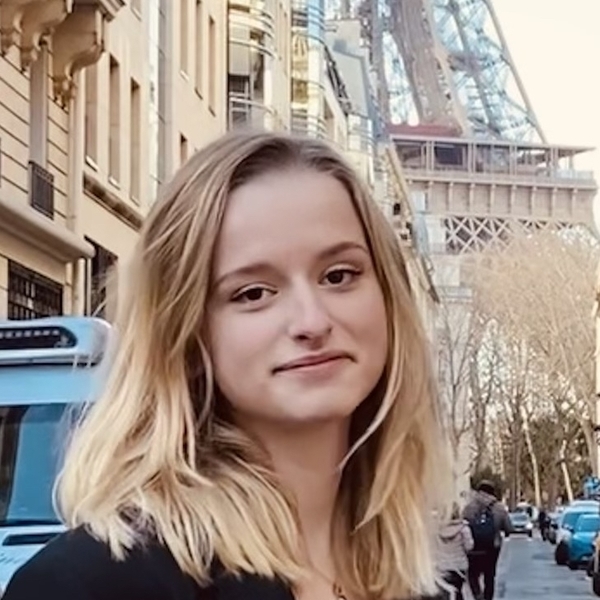 Juliette - Prof d'aide aux devoirs - Reims