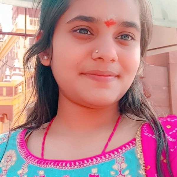 Khushi - English tutor - New Delhi