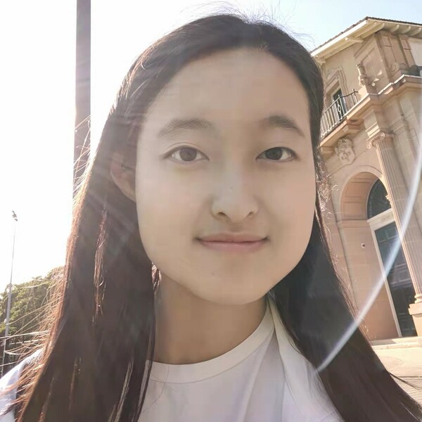 Eva - Chinese tutor - Camperdown
