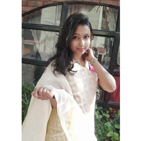Debolina - English teacher - Kolkata
