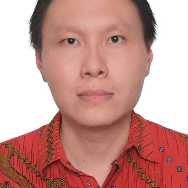 Gunawan - Prof bahasa mandarin - Surabaya