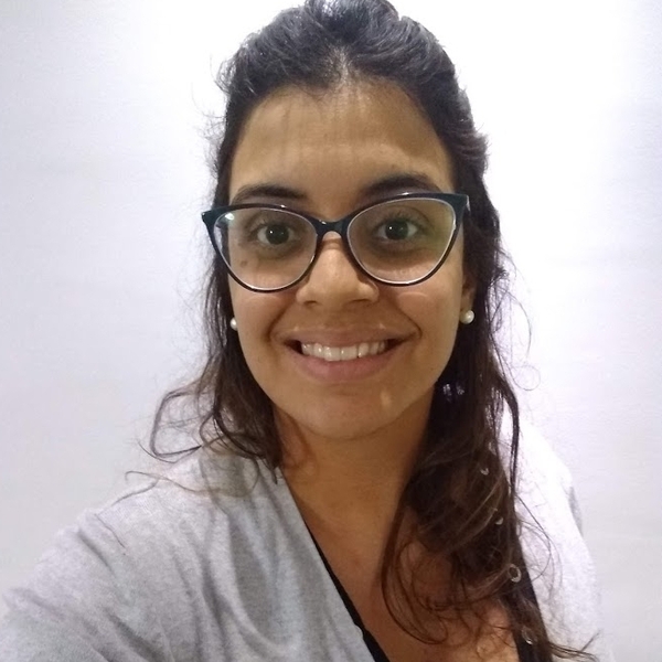 Camila Rodrigues - Professor de português para estrangeiros - Jaguariúna