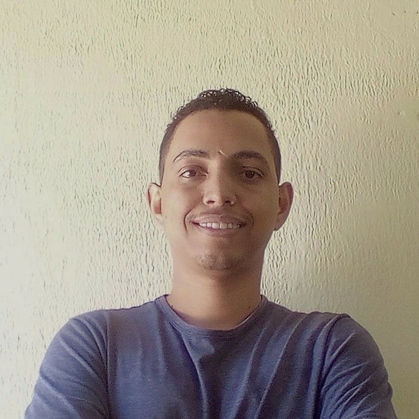 Walisson - Professor de edição de vídeo - Montes Claros