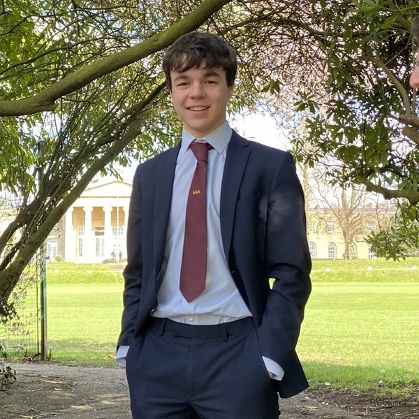 Sam - Maths teacher - ₹977/h