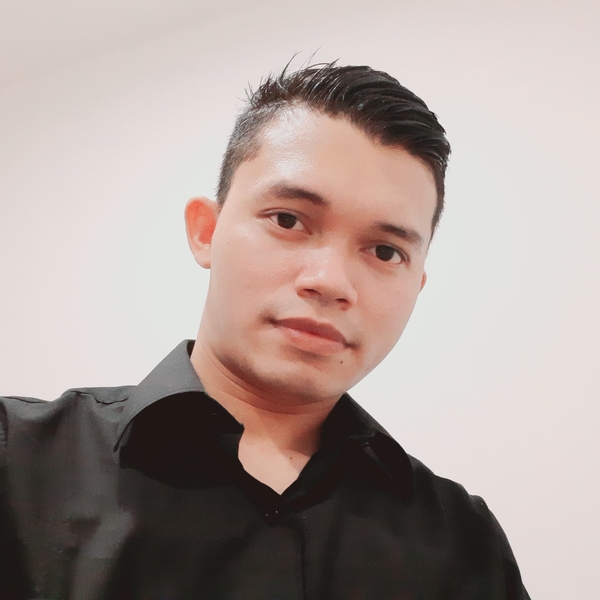 Rahmat - Guru gitar - Kota Manado