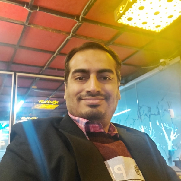 Waqas - Web development tutor - 