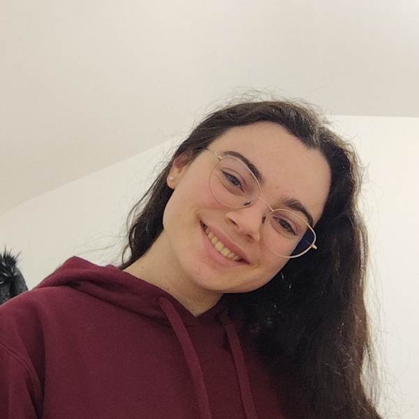 Emma - Prof de maths - Lannion