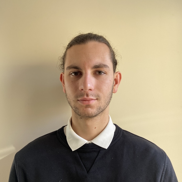 Quentin - Prof de physique - chimie - Marseille 2e