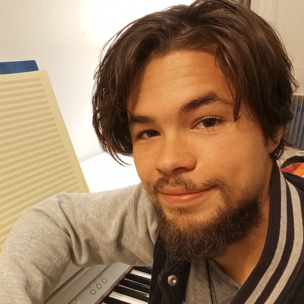 Aaron - Prof de piano - Bondy