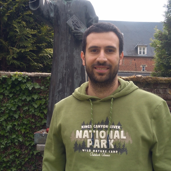 Georges - Prof de maths - Bruxelles