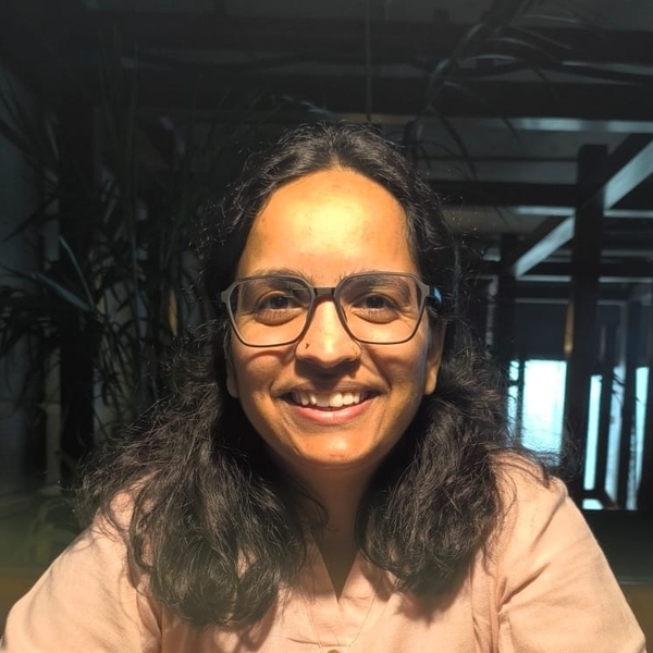 Lata - Microsoft Excel teacher - Kharar